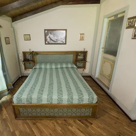 Villino Della Flanella Otel
