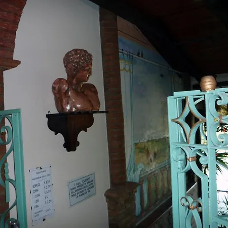 Villino Della Flanella Szálloda Modena