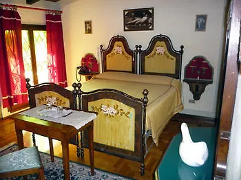 Villino Della Flanella 3* Модена